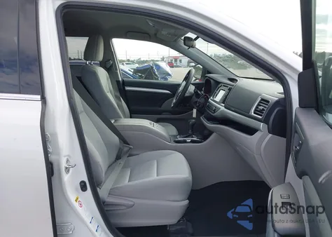 2019 Toyota Highlander Le из США, поврежденный, VIN 5TDBZRFH2KS704099